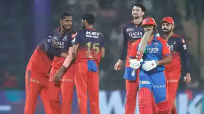 IPL 2025: DC Post 142/6 vs RCB | 1st Inn Highlights
